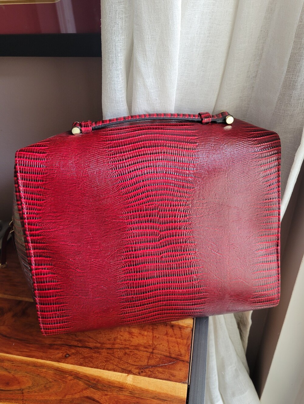 MINT Estee Lauder Large Red Cosmetic Make Up Travel Case Handle Square Zipper - Picture 8 of 8